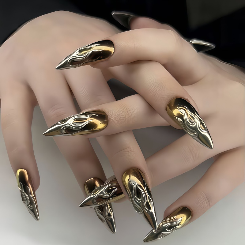 24 Pezzi Unghie Finte 3D Croma - Nail Art Gold recensione e prezzo